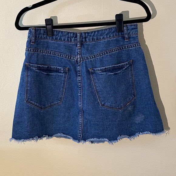 Forever 21 Women's Jean Skirt, size 27 - Picture 2 of 4